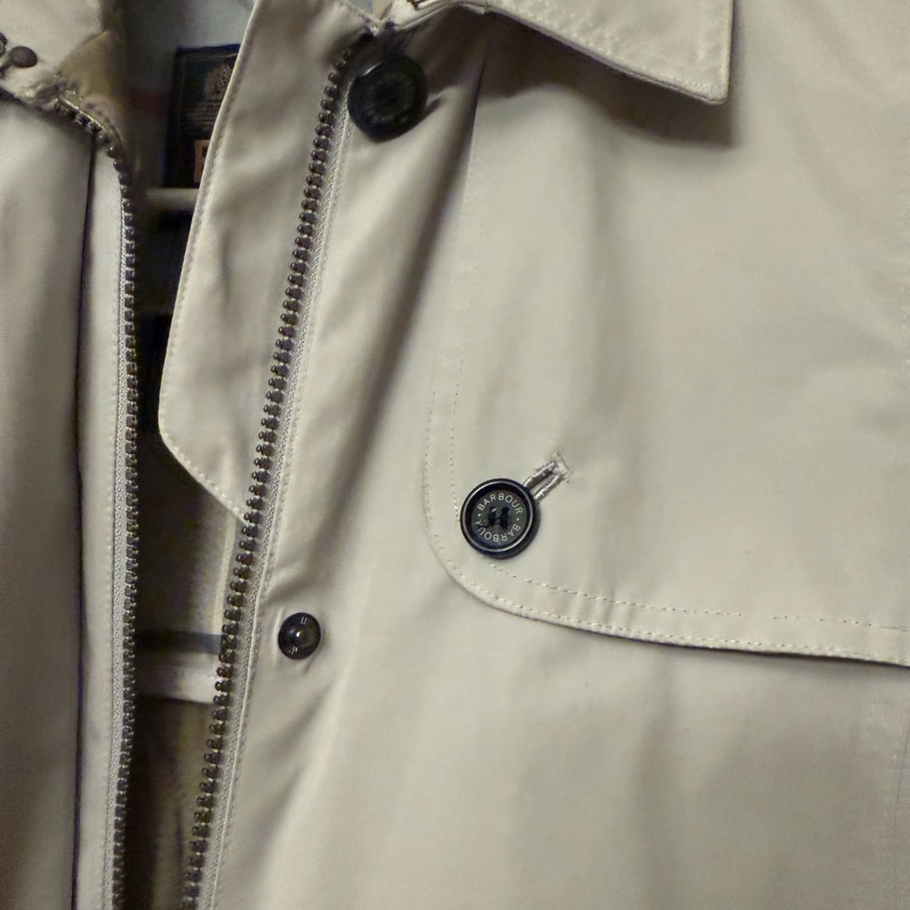 Barbour Tobermory waterproof Jacket - Picture 10 of 15